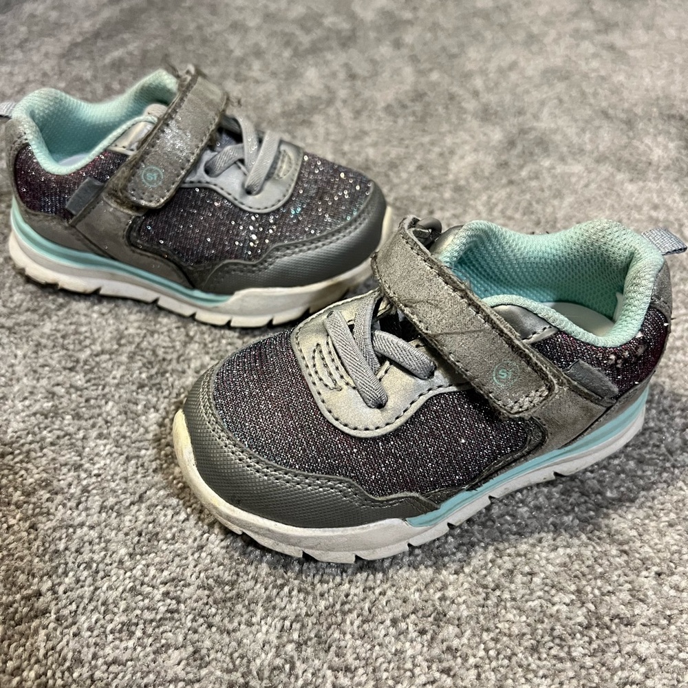Stride Rite Sneakers, Kyla Size 5M